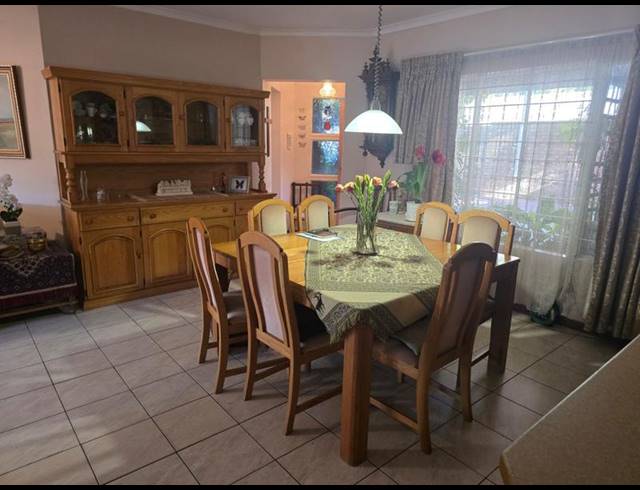 3 BEDROOM HOUSE FOR SALE IN MONTANA PARK